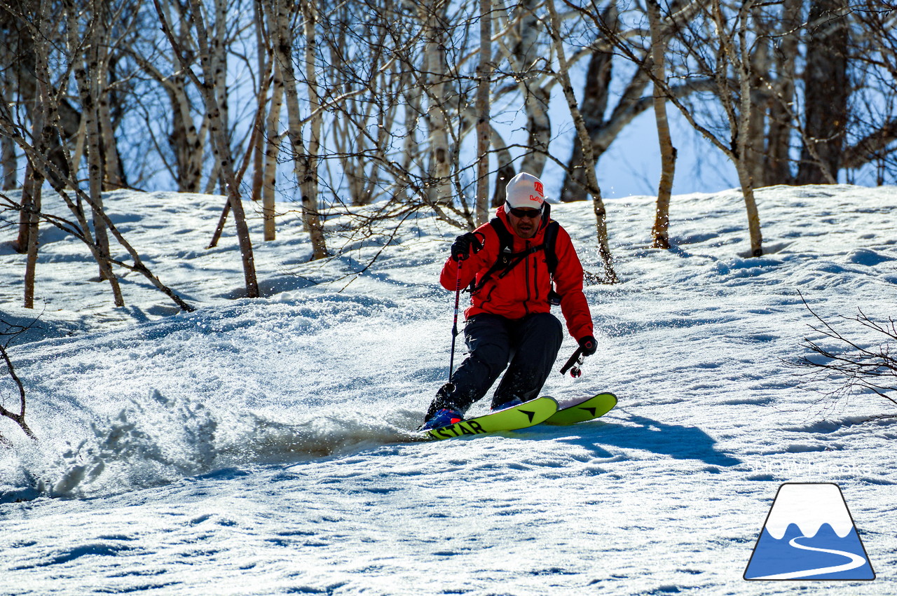 ニセコグラン・ヒラフ DYNASTAR SKI TEST RIDE DAYS Photo Session!!最高の天気に恵まれたニセコに、最高の仲間たちが集まりました☆